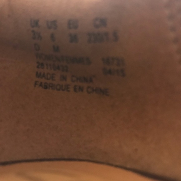 Clark’s Artisan Collection Size 6 Ombré Burgundy - Picture 3 of 6